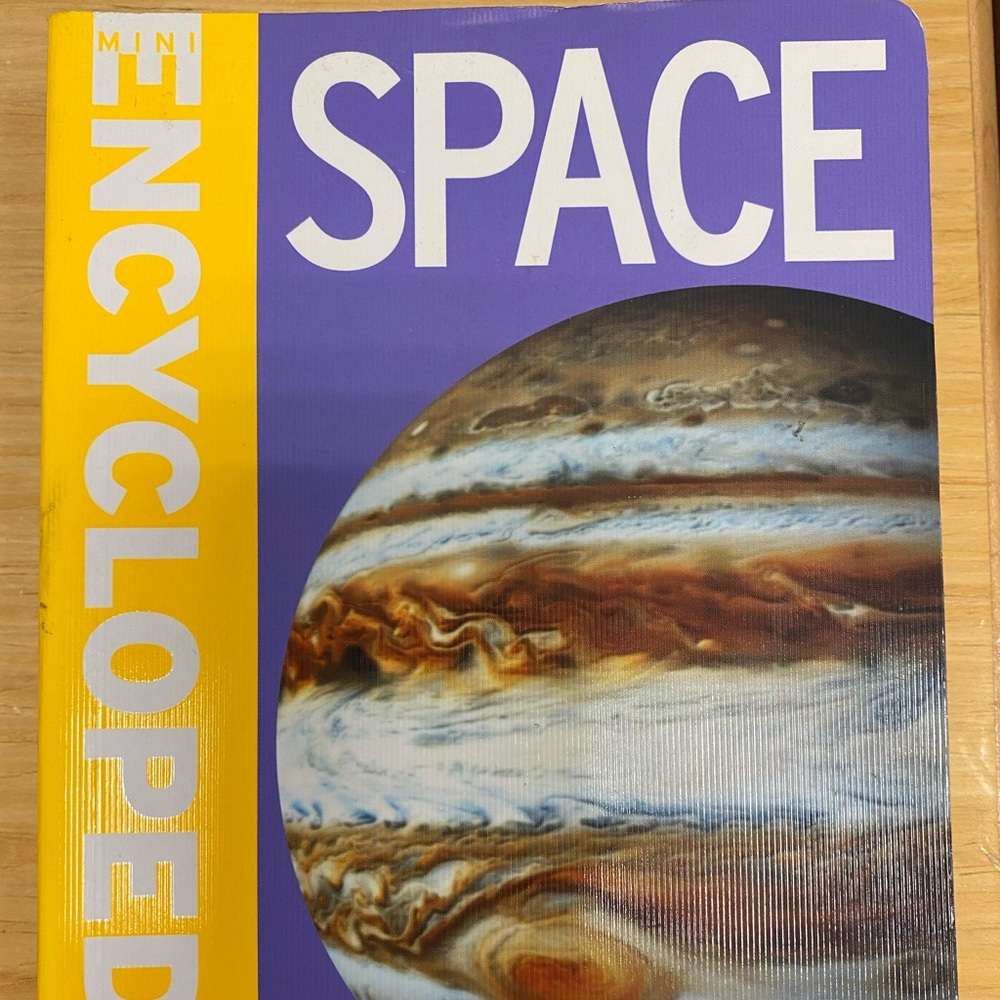 Space: Mini Encyclopedia by Miles Kelly